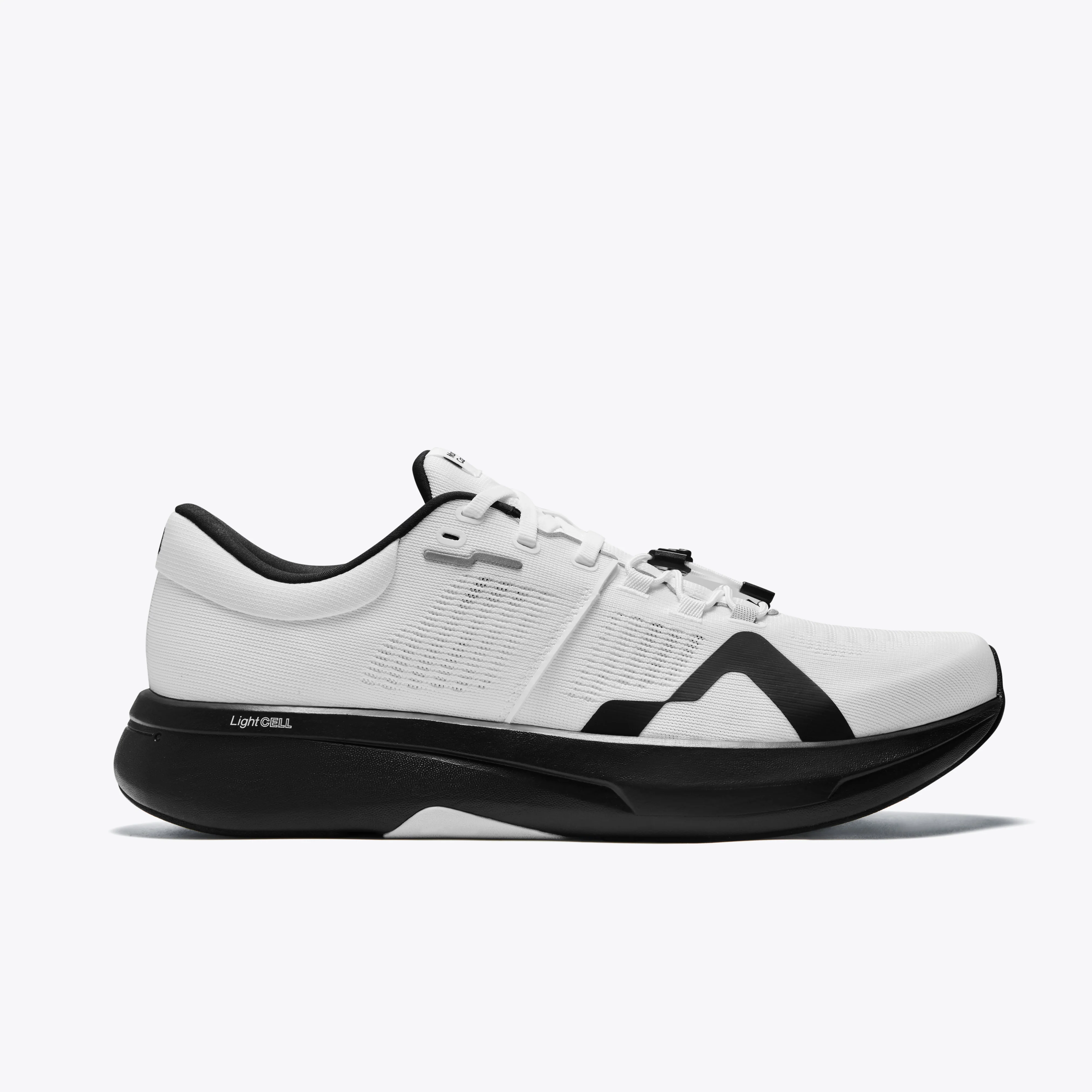 R1 - Image 11